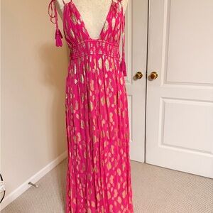 En Creme Fuchsia and Gold Maxi Dress